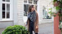 Knit Factory Coco DreiecksSchal 190x85 cm Glatt Anthrazit...