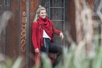Knit Factory Luna Strickjacke 50/52 Glatt Gelb