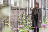 Knit Factory Luna Strickjacke 50/52 Glatt Gelb