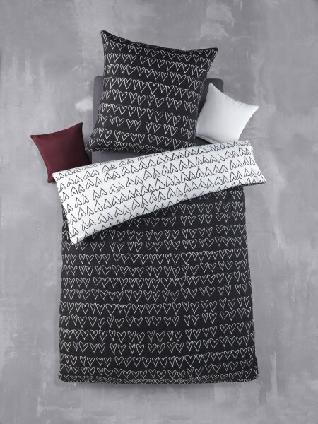 Soma Microfaser Bettwäsche 135 x 200 cm Bettbezug 135 cm x 200 cm  Kopfkissenbezug 80 x 80 cm Herz schwarz weiß