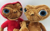 Soma E.T der Außerirdische Kuscheltier Plüschfigur XXL 25 cm Stofftier Geschenkidee für Kinder (E.T. mit Hoody)