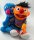 Soma Sesamstrasse Kuscheltier Plüsch Figur 45 cm Plüschtier Stofftier kuschelweich ab den ersten Lebensmonaten geeignet als Geschenk (Grobi)