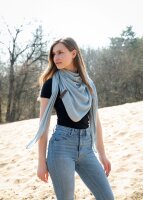 Knit Factory Brosche Iced Blue