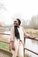 Knit Factory Jasmin Kurze Strickjacke Leinen 40/42