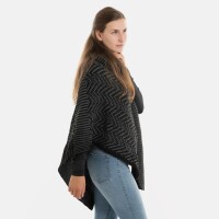 Knit Factory Amber Gestrickter Poncho Schwarz/Anthrazit