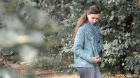Knit Factory Josh Dreiecksschal Laurel/Stone Green