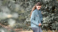 Knit Factory Becky Kurze Strickjacke Iced Clay 40/42