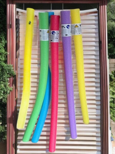 Schwimmnudel 150cm Poolnudel Schwimmhilfe Aquafitness Wassernudel Pollnudel 4er Set