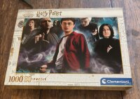Clementoni 39586 Harry Potter – Puzzle 1000 Teile ab 9 Jahren, buntes Erwachsenenpuzzle mit kräftigen Farben, Geschicklichkeitsspiel für die ganze Familie, schöne Geschenkidee