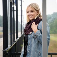 Knit Factory Jamie Loop Schal Urban Green One Size