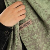 Knit Factory Lea Dreiecksschal Urban Green Sage Green 190x85 cm Mix
