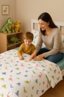 Soma Perkal Baby Wende Bettwäsche 100 x 135 cm Bettbezug Kopfkissenbezug 40 x 60 cm Dino bunt Dinosaurier weiß Set inklusive passendem Jersey Spannbetttuch 70/140 cm