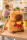 Capybara Rucksack 2in1 Plüsch Kinder Kindergarten Tasche mit Schlüsselanhänger zufälliges Motiv Burger oder Pommes Geschenkidee