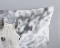 Good Morning Bettwäsche 135x200 + 1 x 80x80 cm Flanell Bonnie Weißes Pferd im Schnee grau
