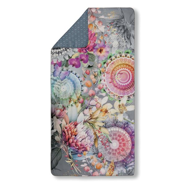 HIP Sporthandtuch 50x100 cm Polyvelvet Olinga Mandalas und Blumen grau