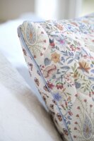 PiP Studio Kissen ko PIP Kairi Bloom Quilted Light Blue Hell 70 cm x 45 cm blau