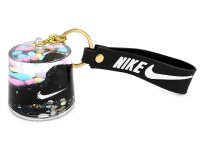Schlüsselanhänger mit Mini-Schneekugel und Sneaker – Dekorativer Taschenanhänger mit Glitzer, Kugeln und Silikonband – Geschenkidee