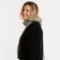 Knit Factory | Blake Kapuzenschal Urban Green | Grün